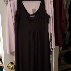Metro 7 black dress